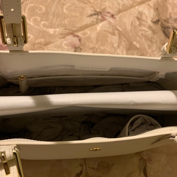 NWT Tory Burch White Bag - Picture 4 of 4